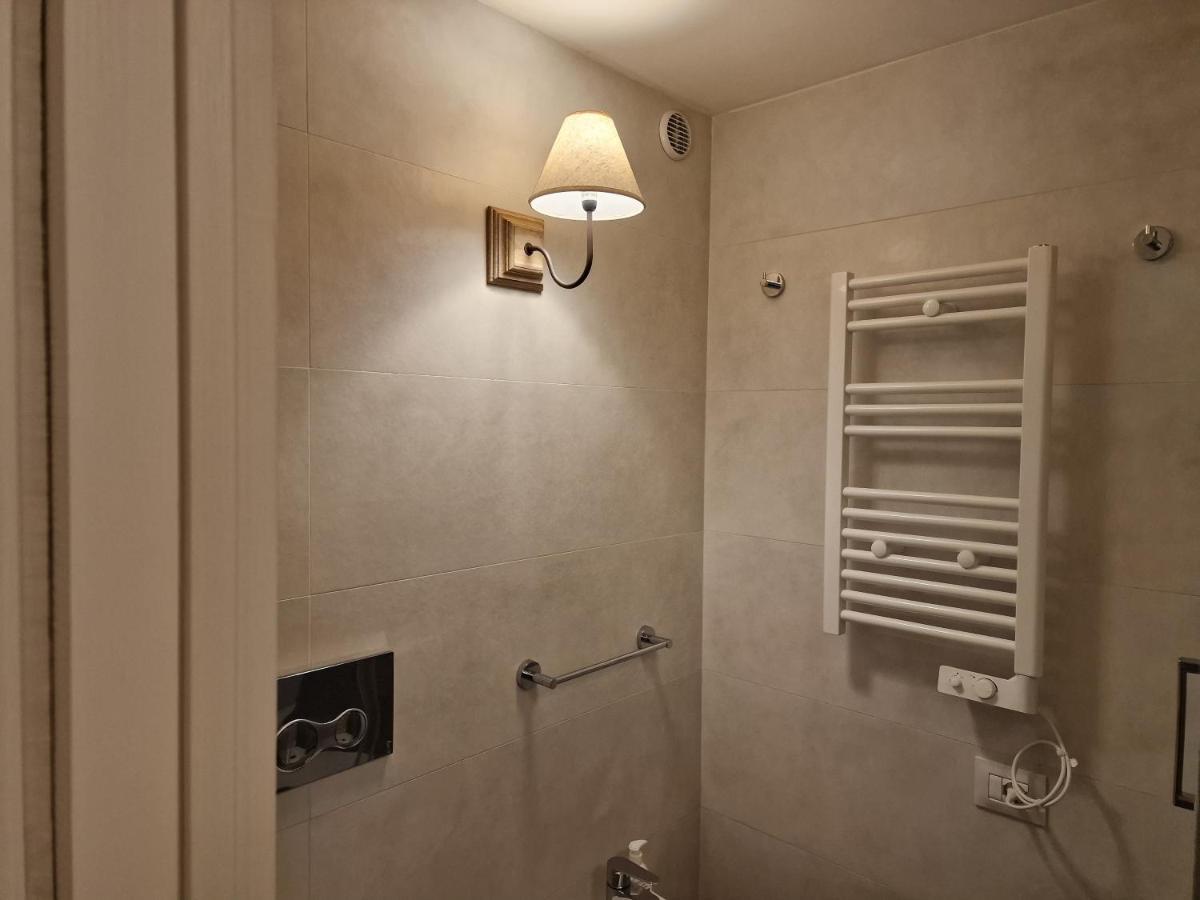 Case Di Paola Via Melo Appartamenti 巴里 外观 照片